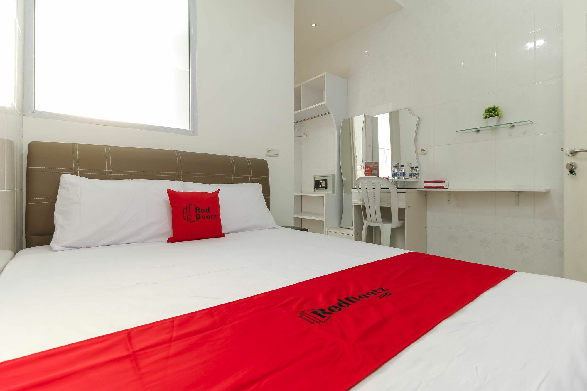 Reddoorz Near Nagoya Hill Hotel Batam ภายนอก รูปภาพ
